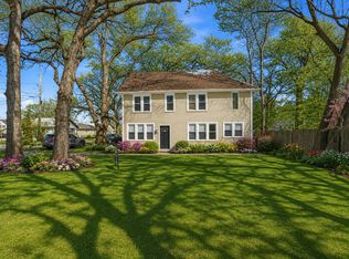 2908 Oakwood Ave, McHenry, IL 60051