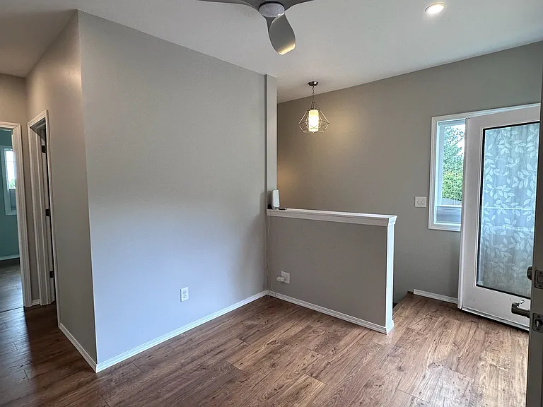 5601 29th Ave SW — Photo 11