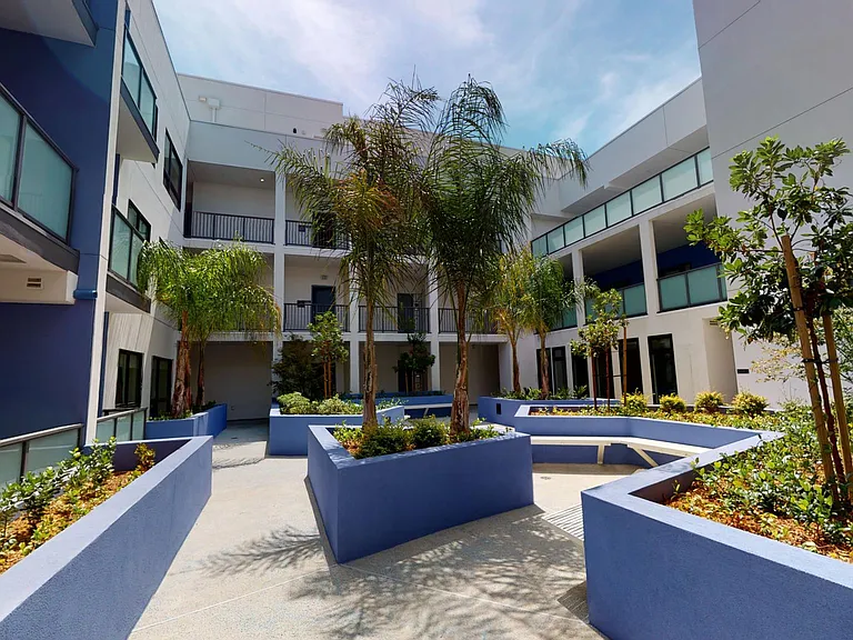 Zag Apartments — Photo 2