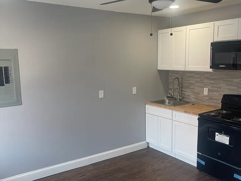 5618 Appletree St #2 — Photo 5