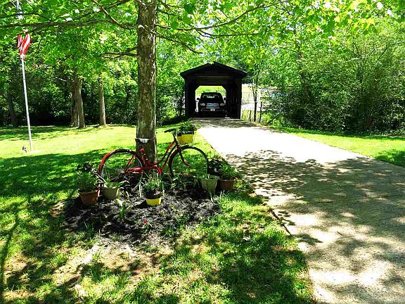 5th image of 789 Panther Creek Ct