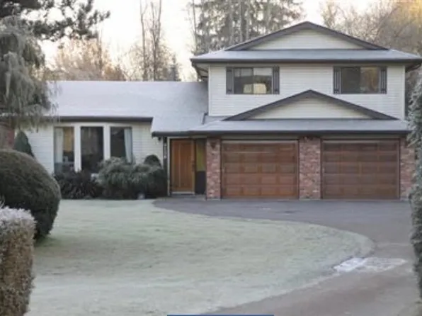 9138 Cedar St, Mission, BC V4S 1A7