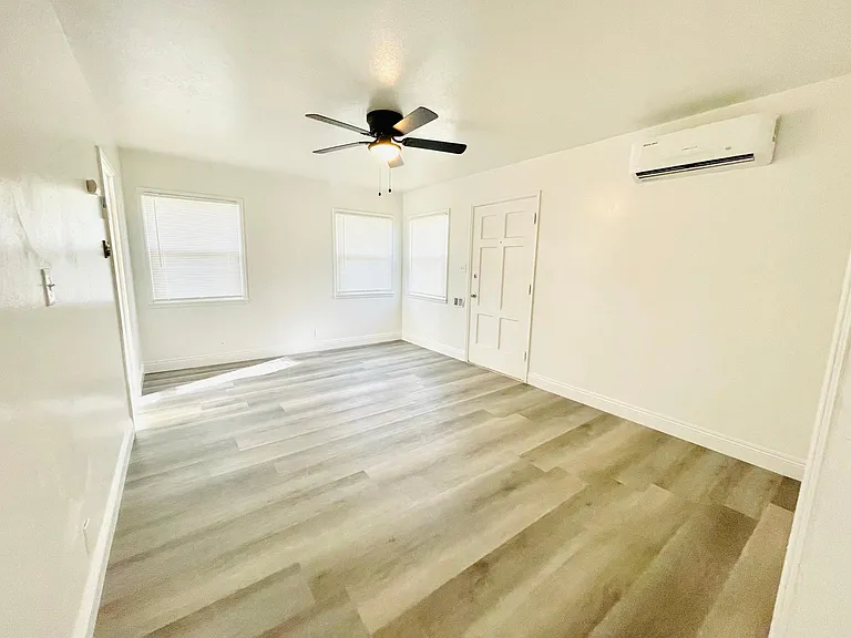 2112 E Peralta Way — Photo 5