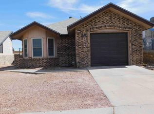 1594 Rebecca Ann Dr, El Paso, TX 79936