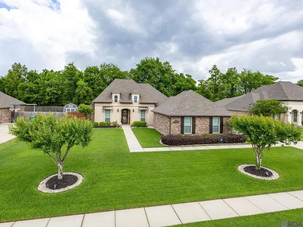 3738 Loup Ln, Brusly, LA 70719