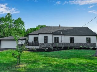 4221 Upper Mountain Rd, Sanborn, NY 14132