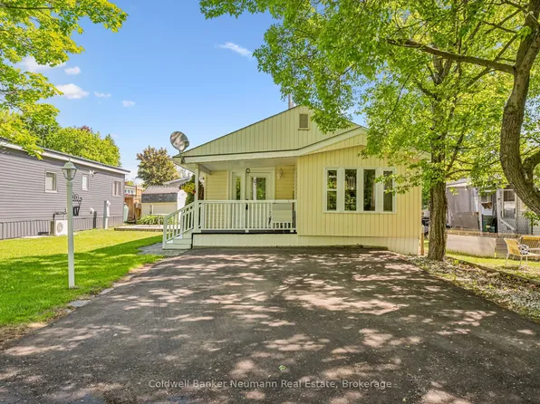 407 Teak Trl, Centre Wellington, ON N1M 2W5