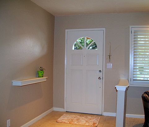 3rd image of 8160 Holanda Ln