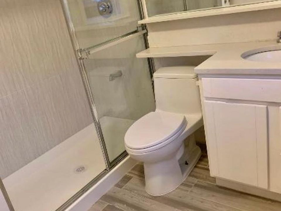 2nd image of 14717 16th Rd Floor 2