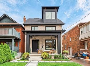 561 Durie St, Toronto, ON M6S 3H2