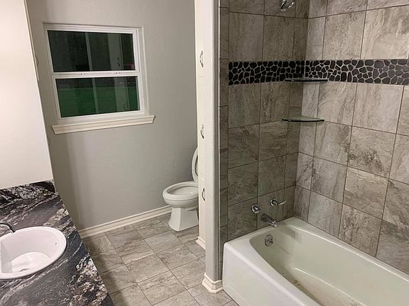 5th image of 1030 County Road 3206 W