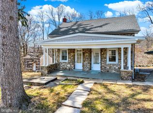 1190 W Leesport Rd, Leesport, PA 19533
