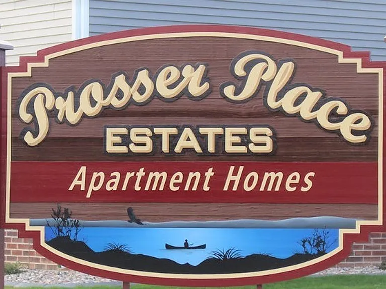 Prosser Place Apartments — Photo 40