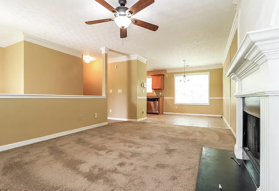 4 bed, 2.0 bath, 1540 sqft, $2,430 — Photo 4