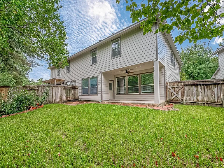 22 Stone Arrow Pl — Photo 39