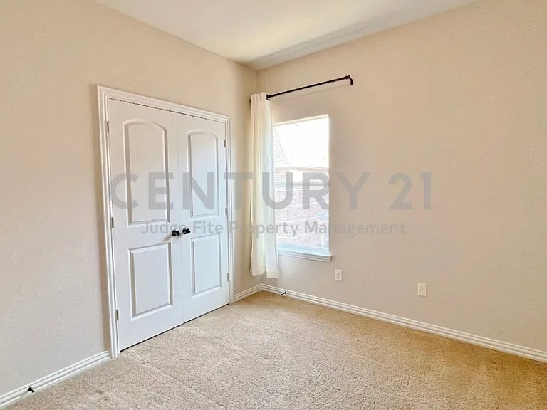 2500 Rockbrook Dr #40 — Photo 18