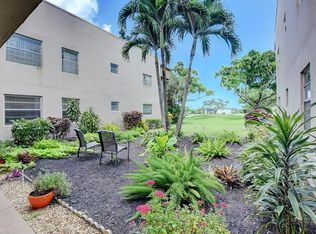 15 Flanders Trl #A, Delray Beach, FL 33484