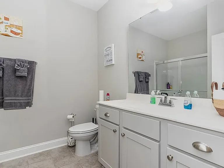 1006 Gateway Commons Cir — Photo 10