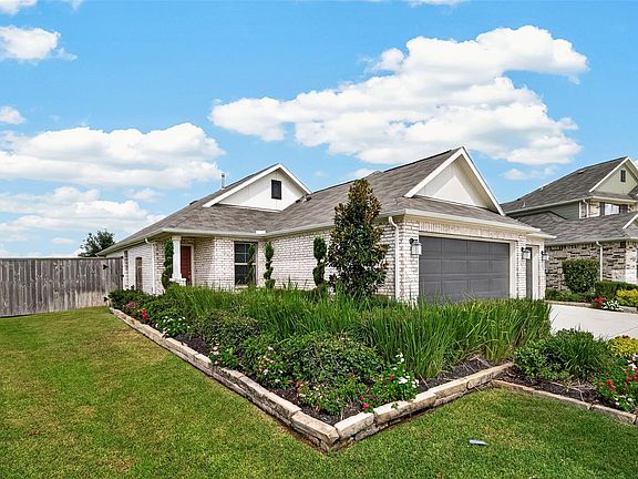 2nd image of 2003 Heather Ridge Way