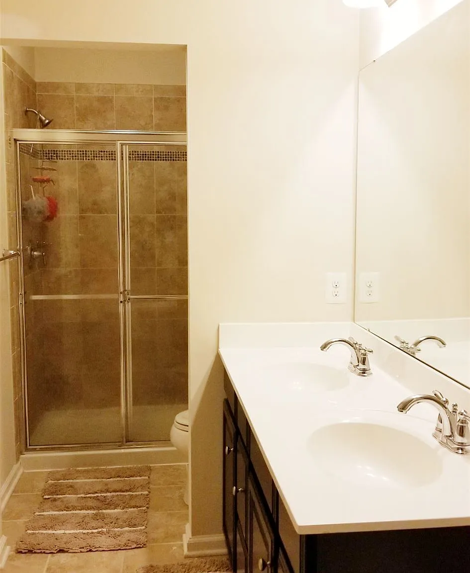 8607 Enoch Pratt Dr — Photo 1