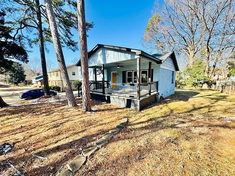 1001 Archdale Dr — Photo 5