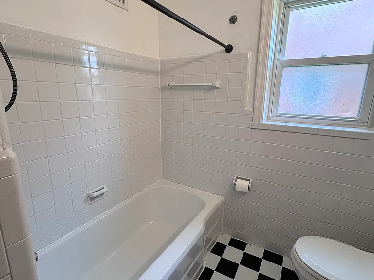 3607 Jamieson Ave #1N — Photo 14