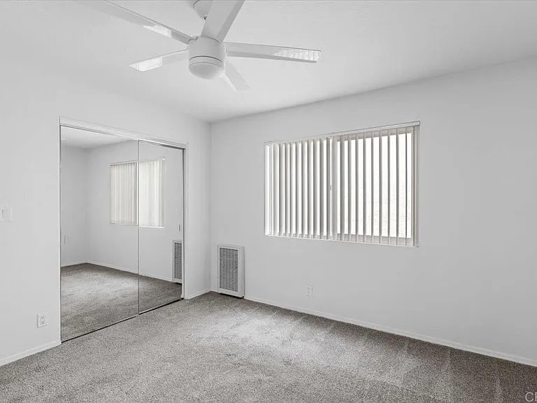 2173 Manchester Ave #2 — Photo 16