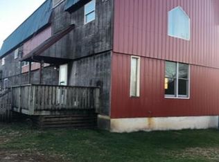 10501 16th Ave SW, Cedar Rapids, IA 52404