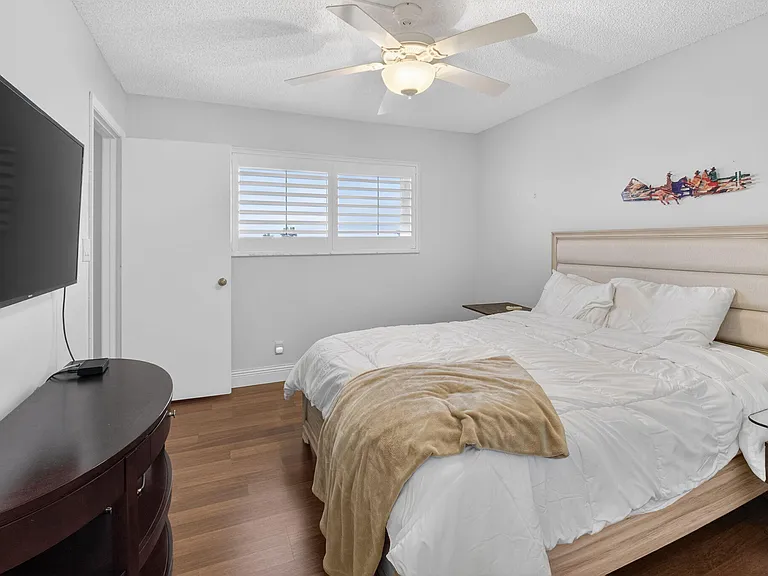 6866 Huntington Ln #607 — Photo 18