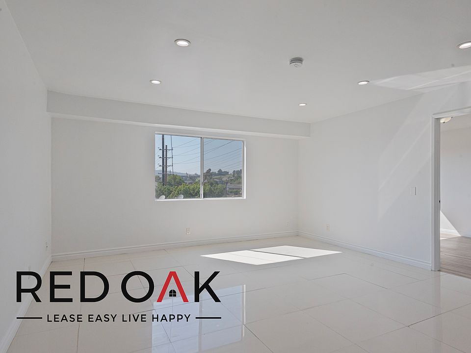 1st image of 3540 Fletcher Dr #201