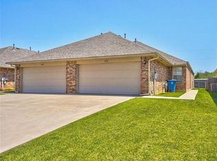 424 Sterling Pointe Way, Edmond, OK 73003