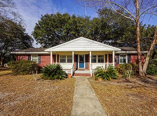 1482 Village Rd, Charleston, SC 29407