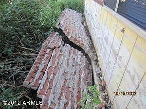 5th image of 2933 E Pueblo Ave