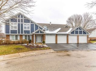 193 Hemingway Ct, Vernon Hills, IL 60061