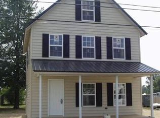 230 W 10th St, Laurel, DE 19956