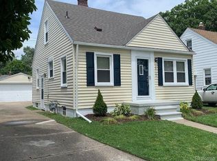 24722 Oxford St, Dearborn, MI 48124