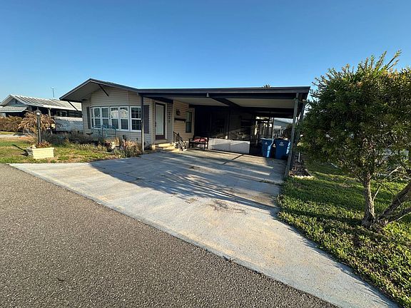 3rd image of 220 Gull Ln #174