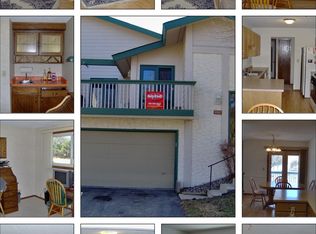 9505 Hartford Cir, Eden Prairie, MN 55347