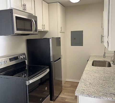 3rd image of 1105 Uta Blvd #104