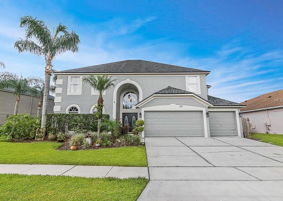 1st image of 512 Lakescape Ct