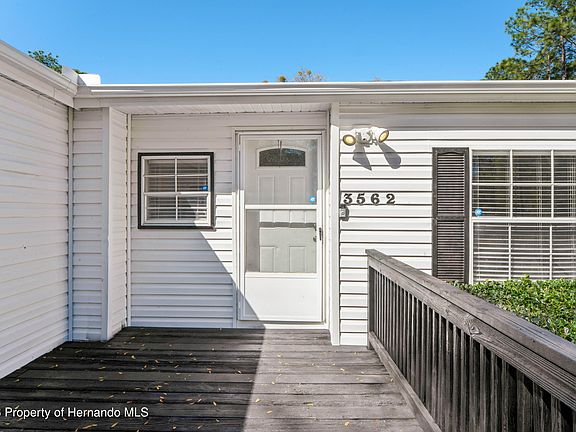 3rd image of 3562 SW 186th Ct