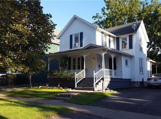 263 Chestnut St, Lockport, NY 14094
