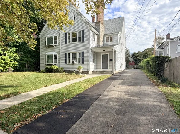 540 Clinton Ave #2, Bridgeport, CT 06605