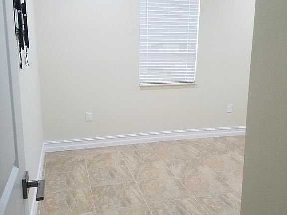 3rd image of 5301 Coronado Pkwy #102B