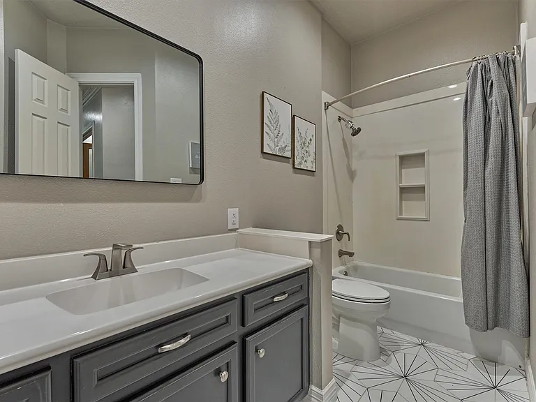 9102 Marshall Ct — Photo 40