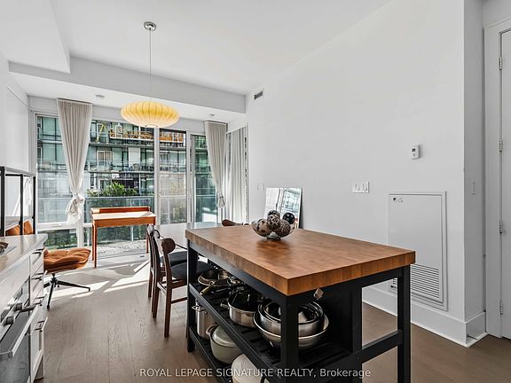 2nd image of 29 Queens Quay E #518