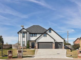 6412 NW 164th Cir, Edmond, OK 73013
