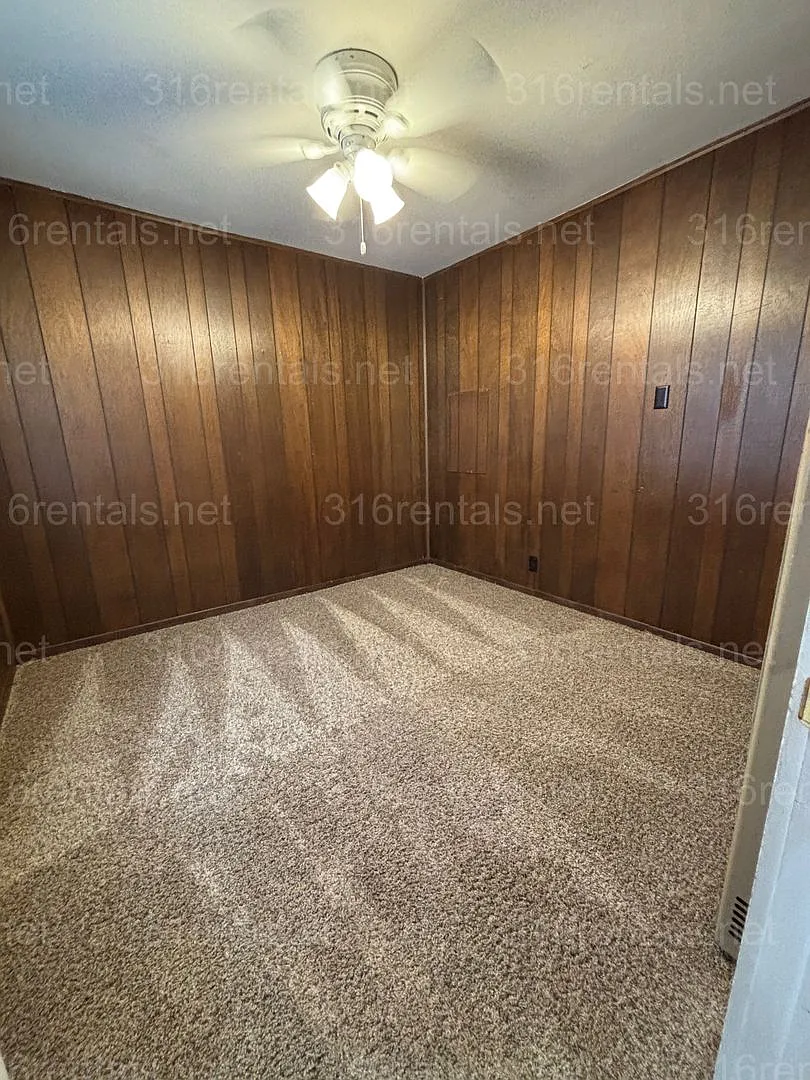 Two bed one bath available NOW! — Photo 3