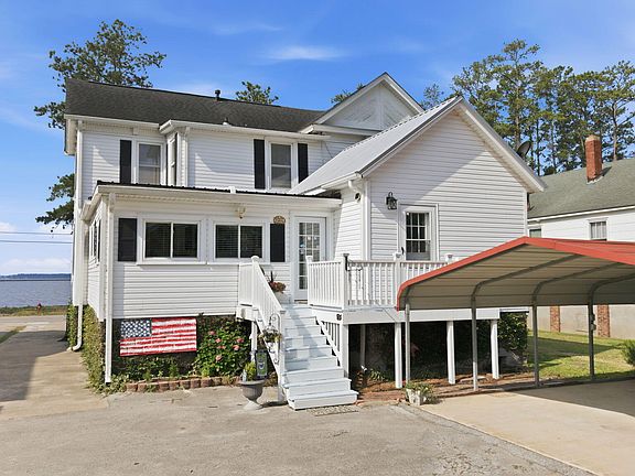4th image of 655 E Water Street