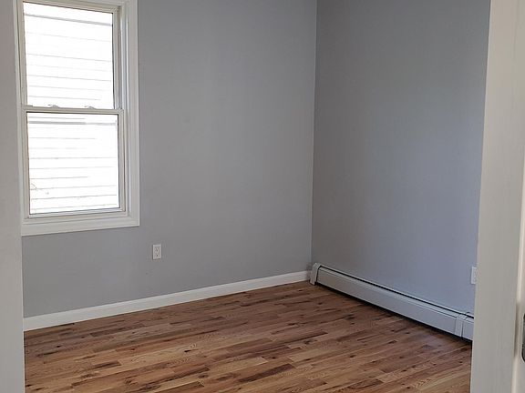5th image of 275-277 Ellis Ave